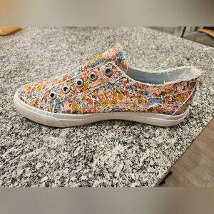 Canvas Sneakers